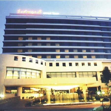 Rachaphruk Grand Hotel ナコーン・ラーチャシーマー エクステリア 写真