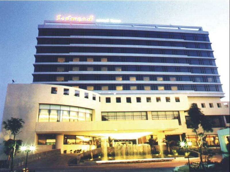 Rachaphruk Grand Hotel ナコーン・ラーチャシーマー エクステリア 写真